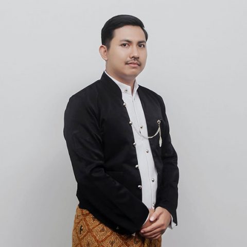 Nopan-dan-Bimala-Mempelai-Pria